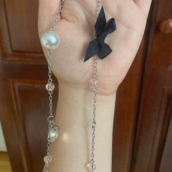 Genuine Dior Black Star Necklace - Picture 7 of 9